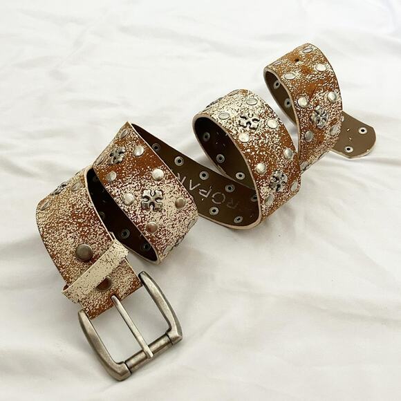 Y2K Studded Belt - Picture 2 of 8